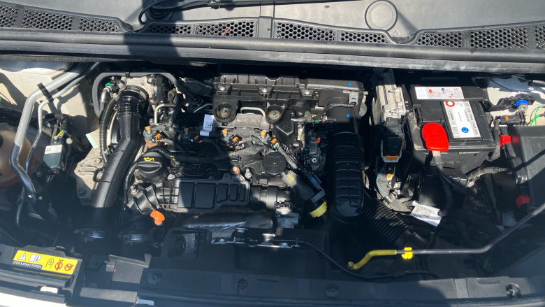 Peugeot Partner Standard Diesel 1000 1.5 BlueHDi 100 Professional Van